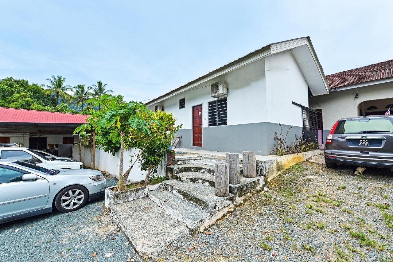 Dtahan Motel Taman Negara Куала Тахан Екстериор снимка