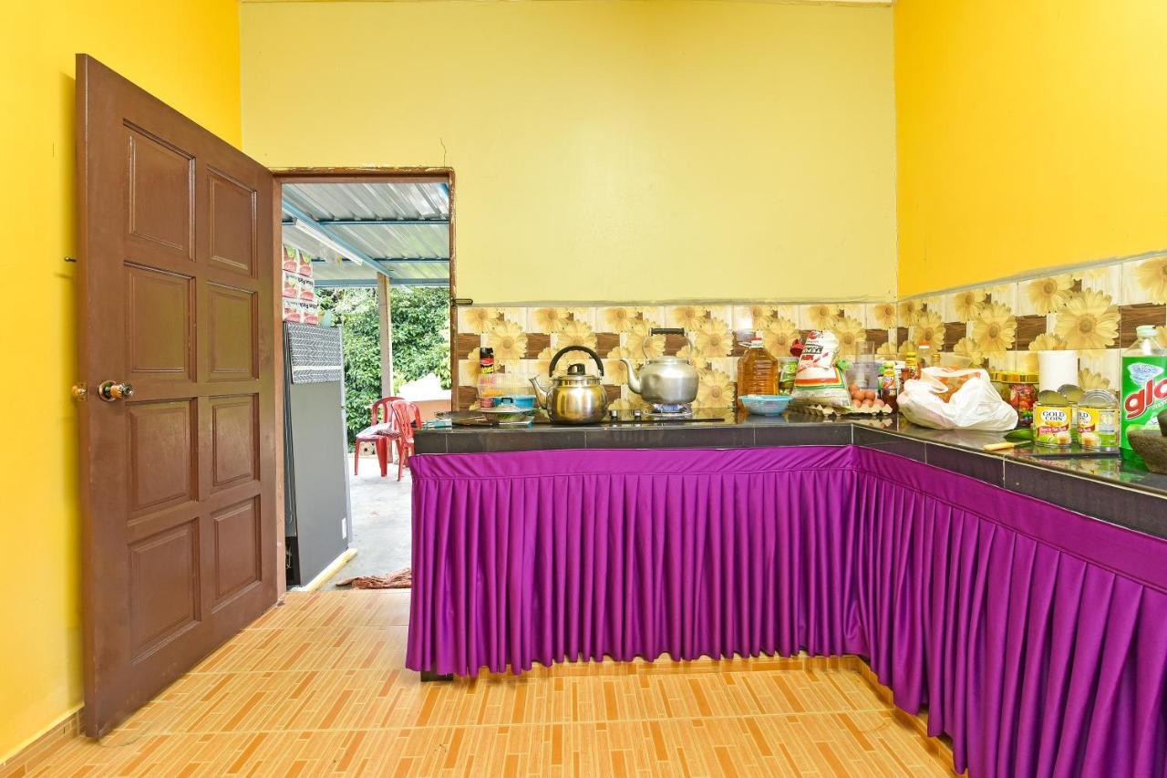 Dtahan Motel Taman Negara Куала Тахан Екстериор снимка
